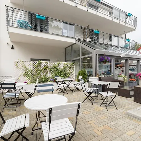 住宿加早餐酒店 Rafa Przy Plazy