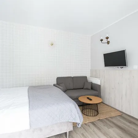 住宿加早餐酒店 Rafa Przy Plazy 斯图托沃