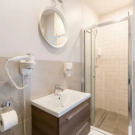 Rafa Przy Plazy 住宿加早餐酒店