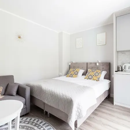 Bed & Breakfast Rafa Przy Plazy 3*